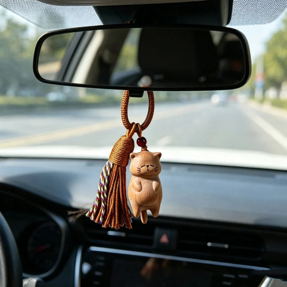Cute  Wood Cat Keychain Pendant with Fortune Coin Car Rearview Mirror Hanging Ornament DIY Jewelry Accessories Small Gift