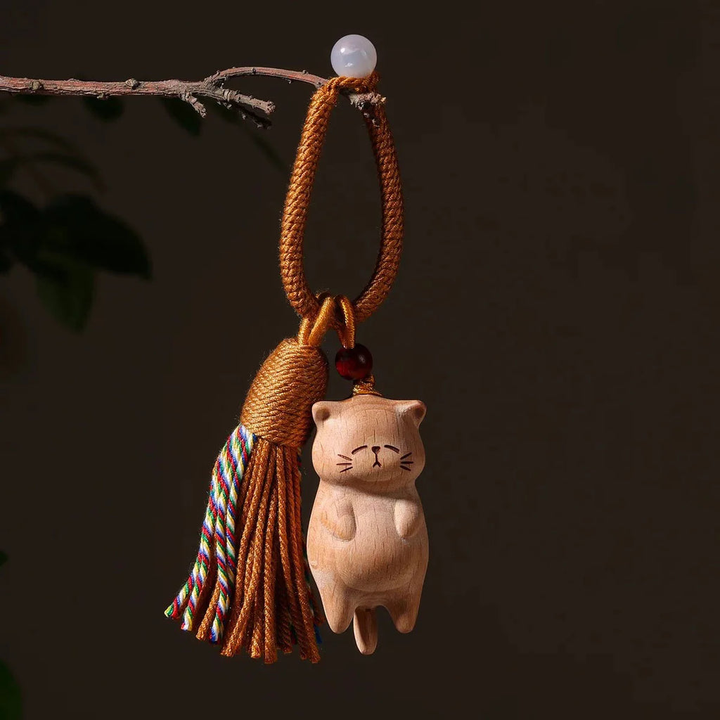 Cute  Wood Cat Keychain Pendant with Fortune Coin Car Rearview Mirror Hanging Ornament DIY Jewelry Accessories Small Gift