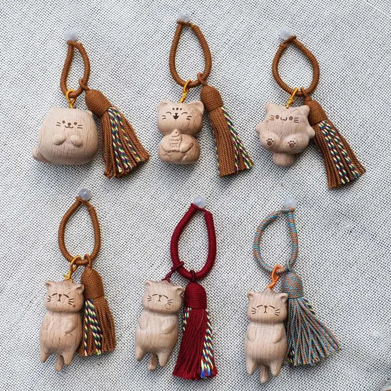 Vintage Style Hand Carved Wooden Cat Keychain Cute Kitty Tassel Charm Bag Pendant Lovely Gift for Pet Owners